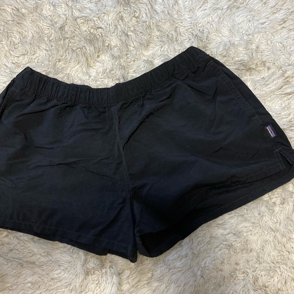 Patagonia extra large baggies.